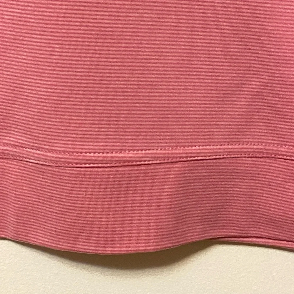 johnnie-O Prep-Formance 1/4 Zip Pullover XL Pink Striped Top Crest Logo Sweater